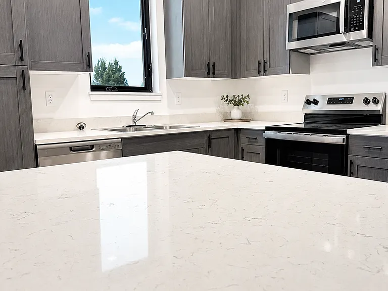 105 Colorado Ave #201 — Photo 2