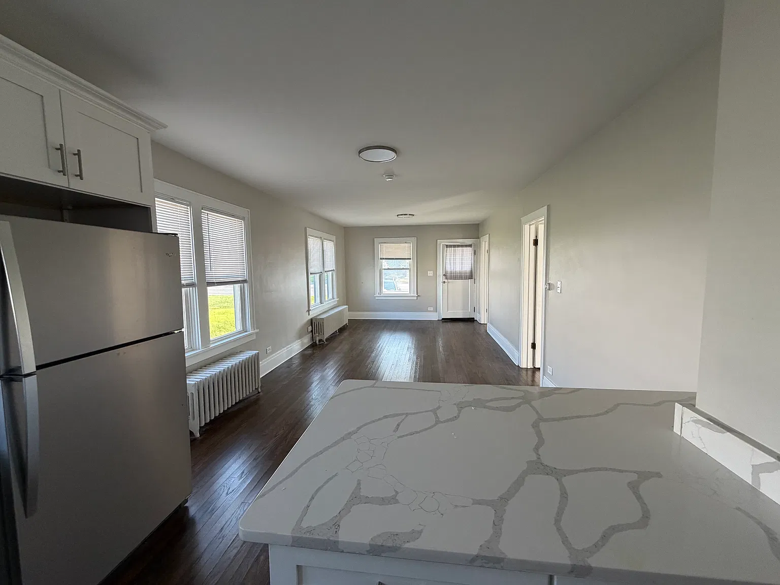 2 bed, 745 sqft, $1,875 — Photo 4