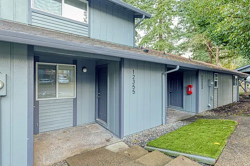 12355 SW Walnut St Photo 1