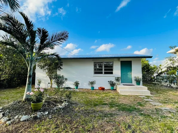 30375 Oleander Blvd, Big Pine Key, FL 33043