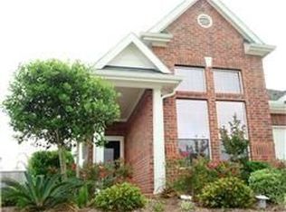 2401 Alamanni Dr, Pearland, TX 77581