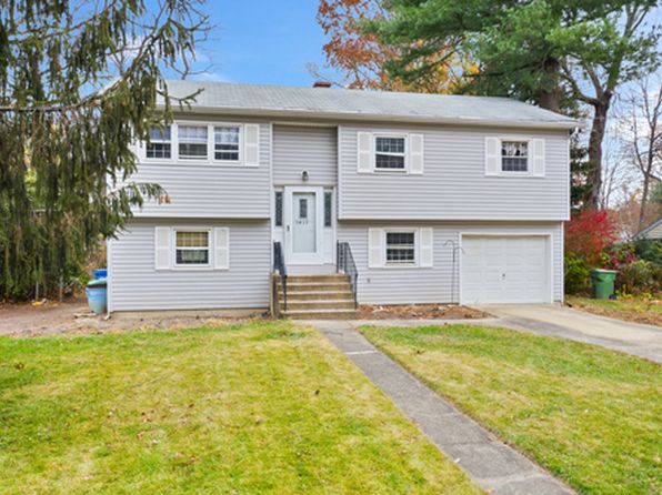 1410 Orchard Ln