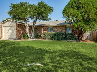 901 Circle Cove Dr, Allen, TX 75002
