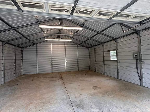 5th image of 103 Grand Dr