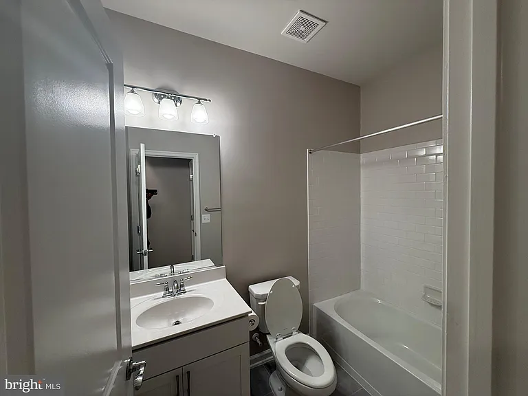 221 Narrowleaf Way — Photo 25