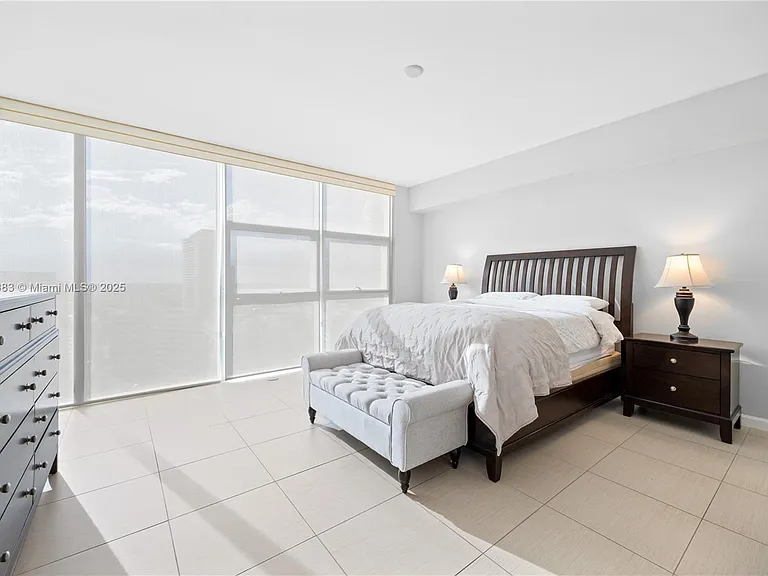 1830 S Ocean Dr #1807 — Photo 23