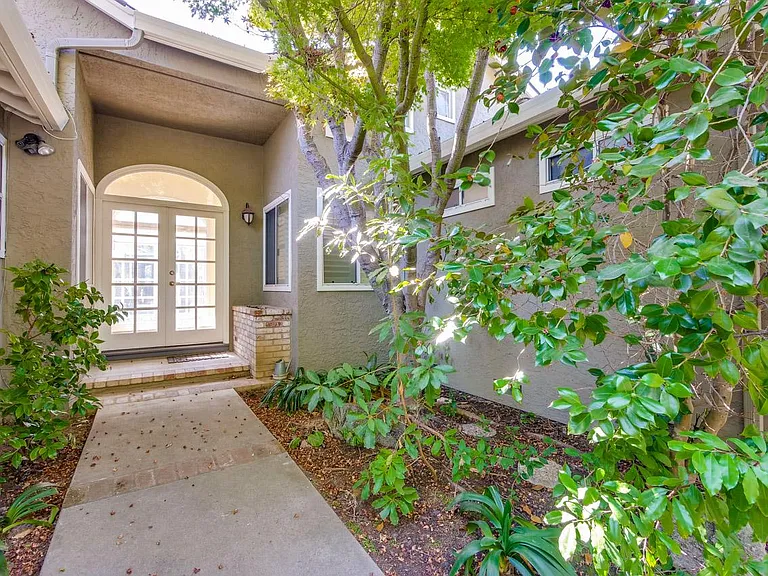579 Crawford Dr — Photo 18