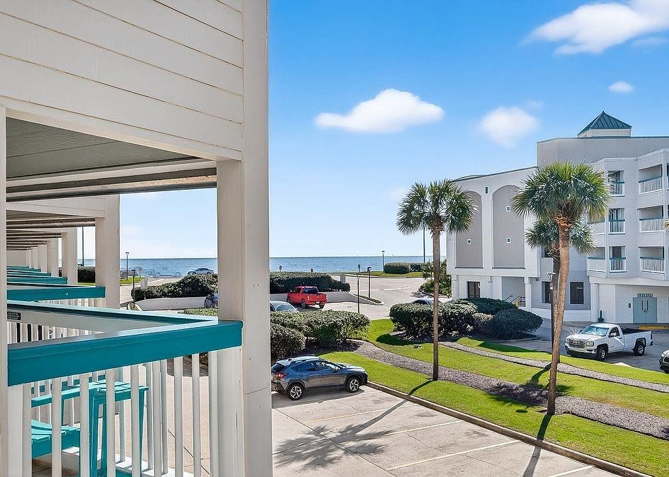 1st image of 6102 Seawall Blvd #120