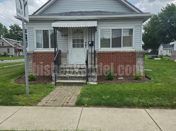 625 Crystal Ave, Findlay, OH 45840