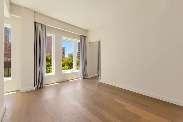 Rented by Douglas Elliman | media 24