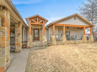 4621 E Holiday Estates Ct, Granbury, TX 76049