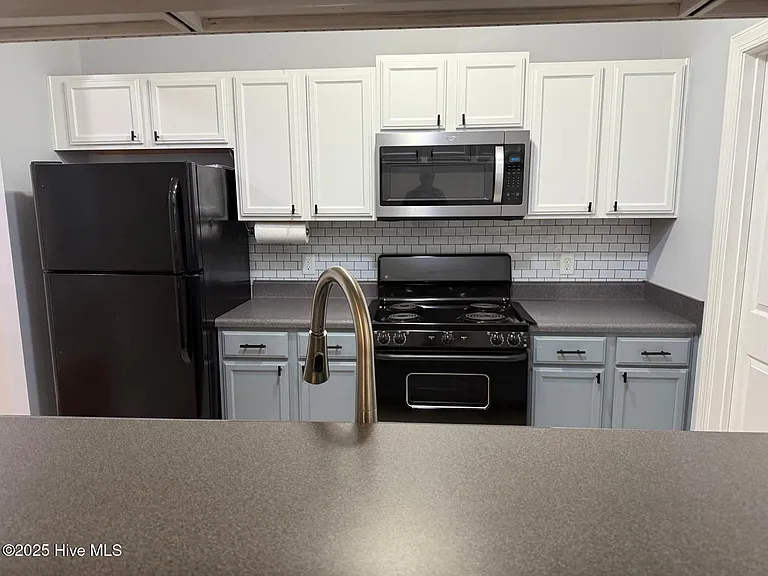 1905 Covengton Way #104 — Photo 15