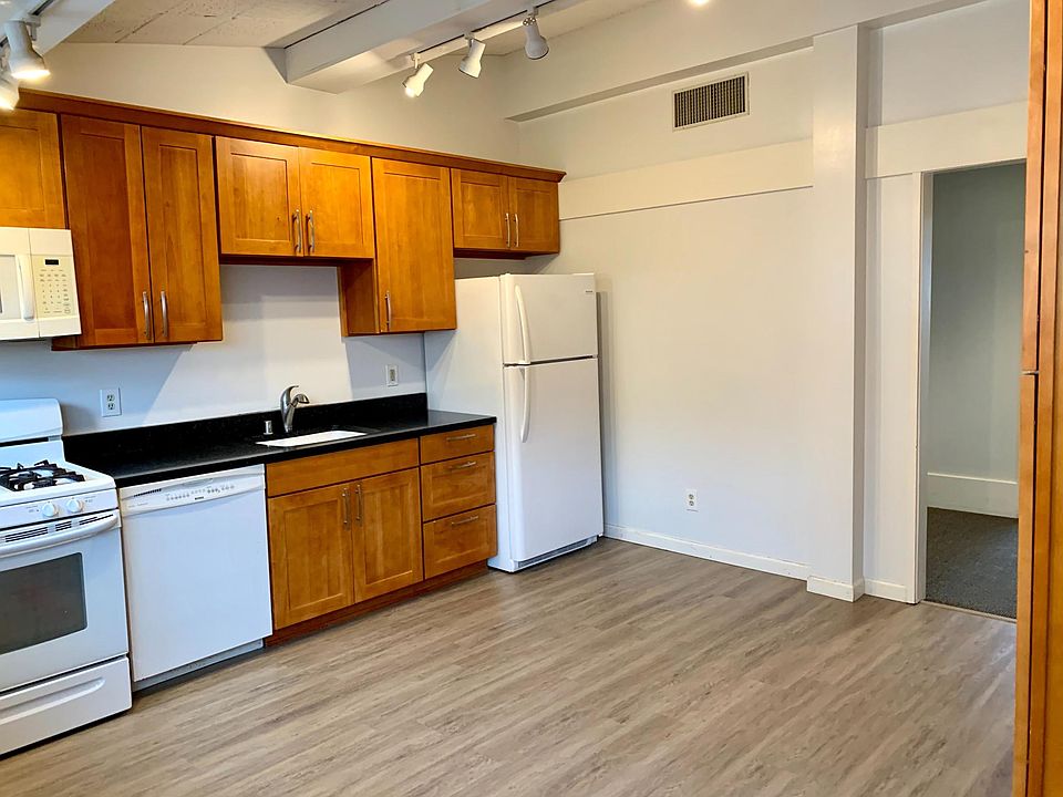 UW Triplex 5225 15th Ave NE Seattle WA Zillow