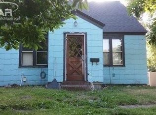 700 S Oak St, Durand, MI 48429