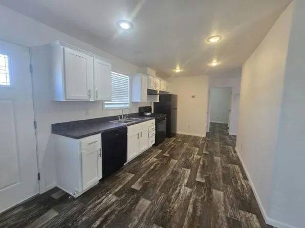 2038 Palm St #275, Las Vegas, NV 89104