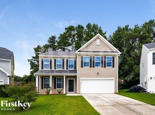 987 Cedarfield Ln, Summerville, SC 29483