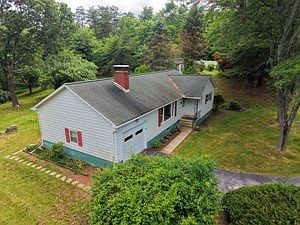 3rd image of 8873 Stone Creek Ridge Rd