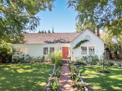 1925 Montrobles Pl, San Marino, CA, 91108