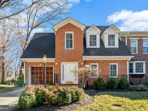 3717 Jenny Lynne Ln, Fairfax, VA 22030