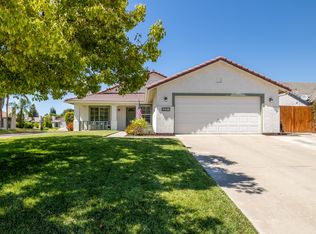5416 W Cherry Ave, Visalia, CA 93277