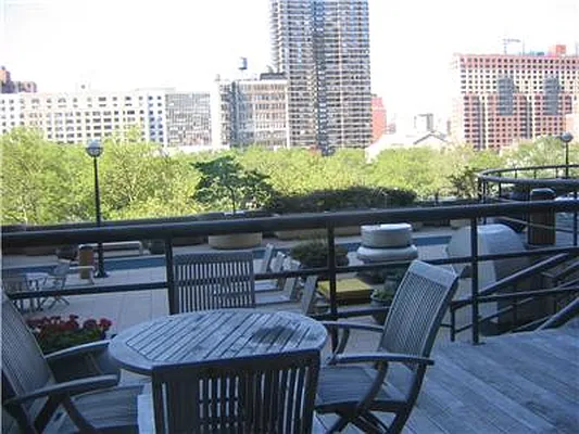 Rented by RELO REDAC INC. | media 5