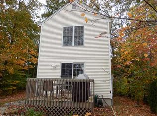 18 Bauer Rd, East Hampton, CT 06424