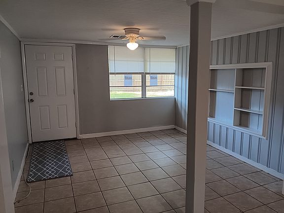 4th image of 3947 State Road 60 E #C