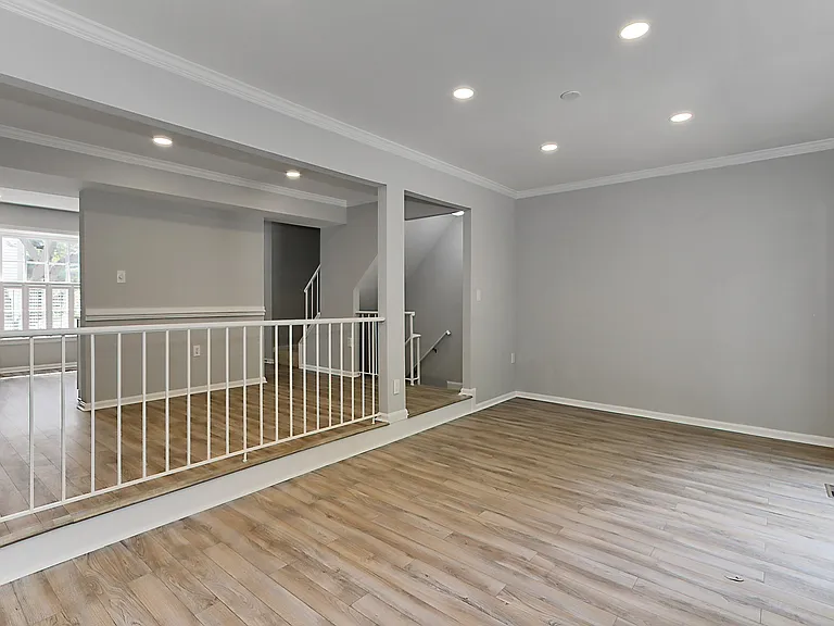 10270 Latney Rd — Photo 6