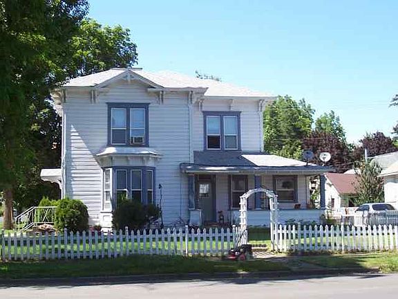 2nd image of 403 E Washington Ave