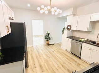317 Fingal St, Pittsburgh, PA 15211