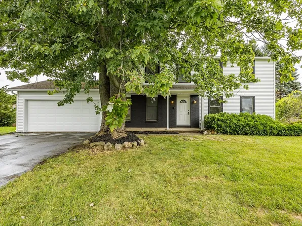 99 Forest Meadow Trl, Rochester, NY 14624
