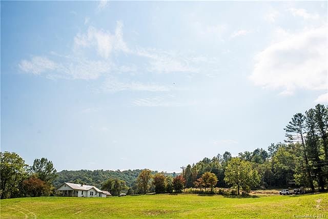 1st image of 516 Richland Creek Rd