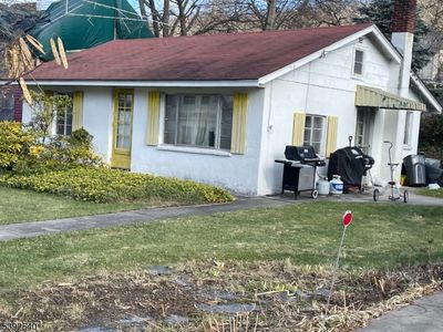 81 Main St, Stanhope, NJ, 07874