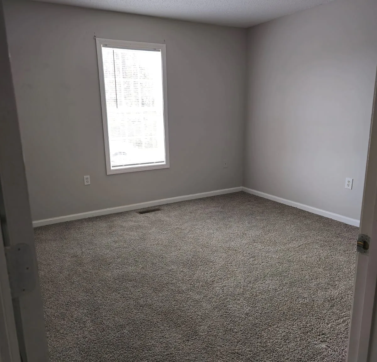 120 Old Bushmill Rd — Photo 4