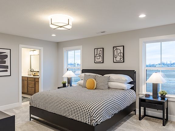 5th image of 9234 Anthem Ave