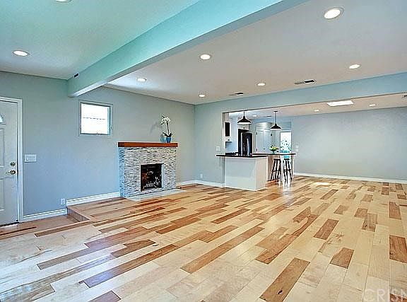 3rd image of 3522 Lifur Ave