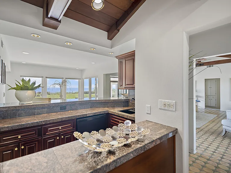 4120 Opal Cliff Dr — Photo 11