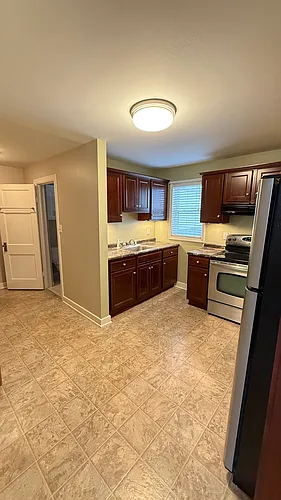 82 Webster St #82 Photo 1