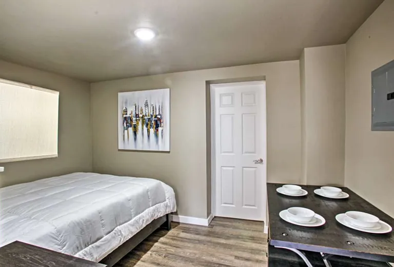 10625 E Trent Ave #7 — Photo 5