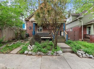 715 E 43rd St, Kansas City, MO 64110