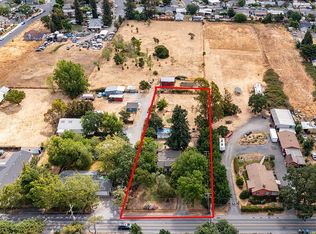 2178 Burbank Ave, Santa Rosa, CA 95407