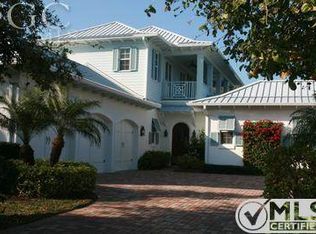 414 N Palm Island Cir, Indian River Shores, FL 32963