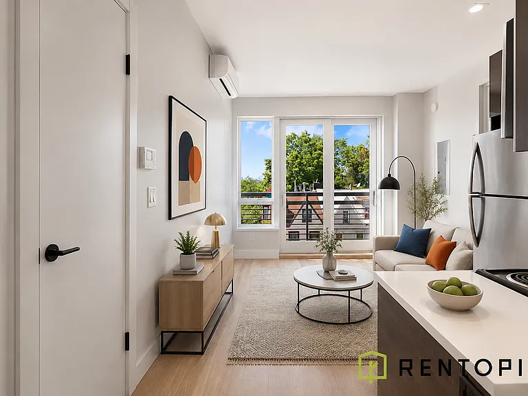 105 Vanderveer St #2F — Photo 1