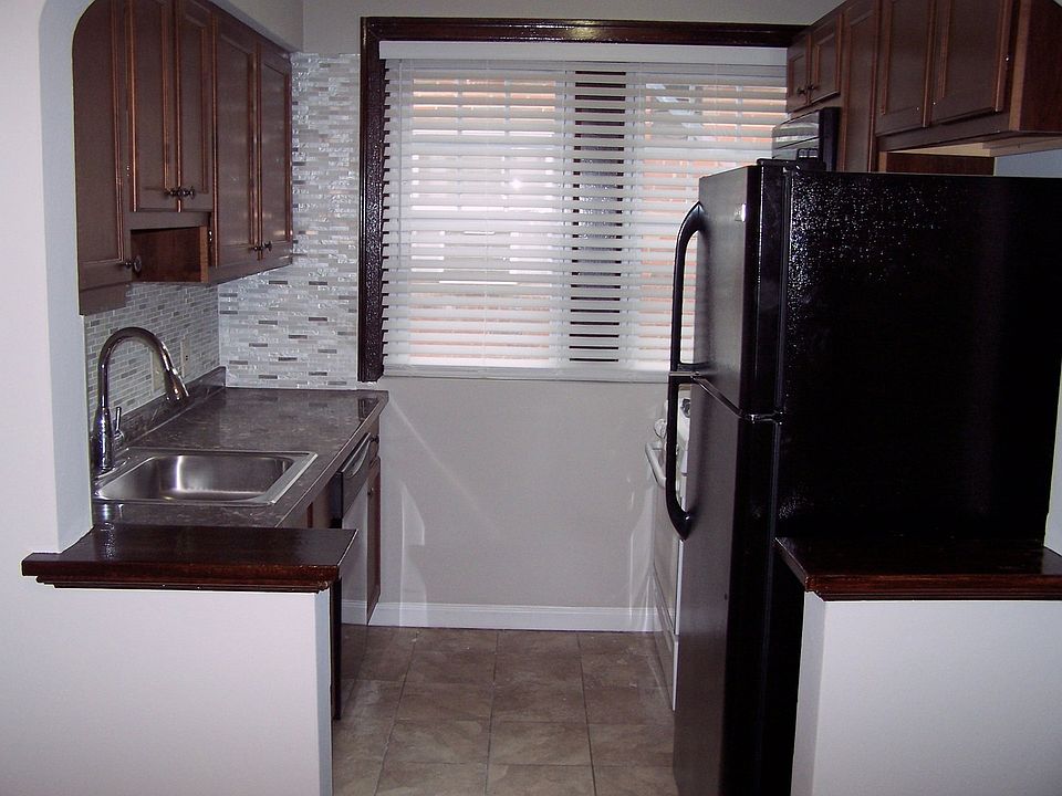 1st image of 5838 Nottingham Ave APT 2W