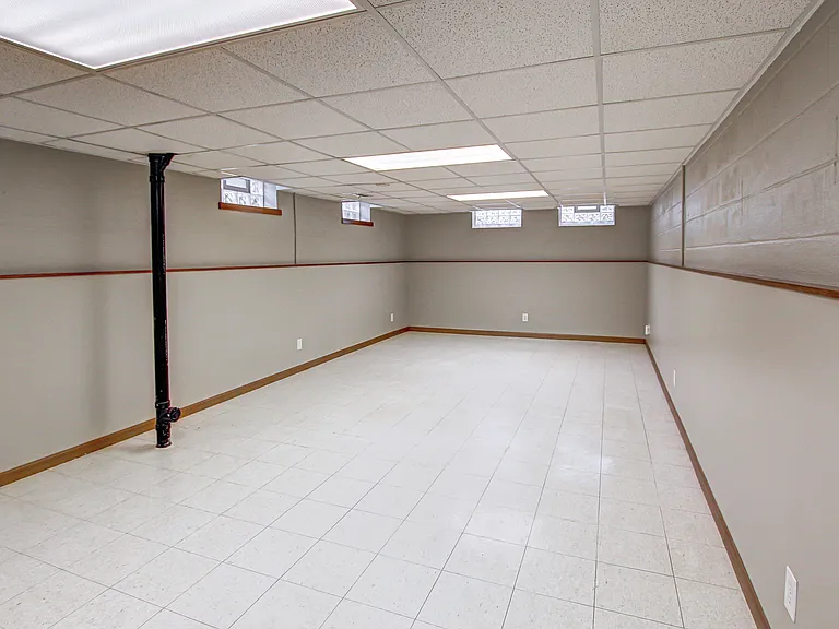 21002 Lunn Rd — Photo 15