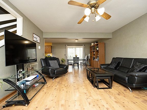 4th image of 1207 Fernridge Dr