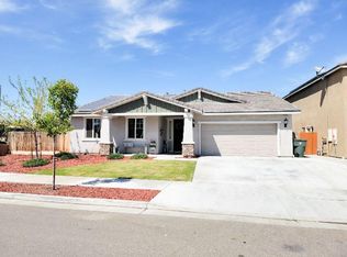 4442 W Robin Ave, Visalia, CA 93291