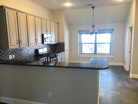 4th image of 1618 Briarhollow Ct
