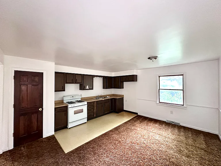 613 Countyline St #1 — Photo 13