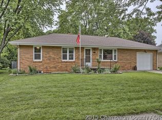 1910 Lynwood Dr, Champaign, IL 61821